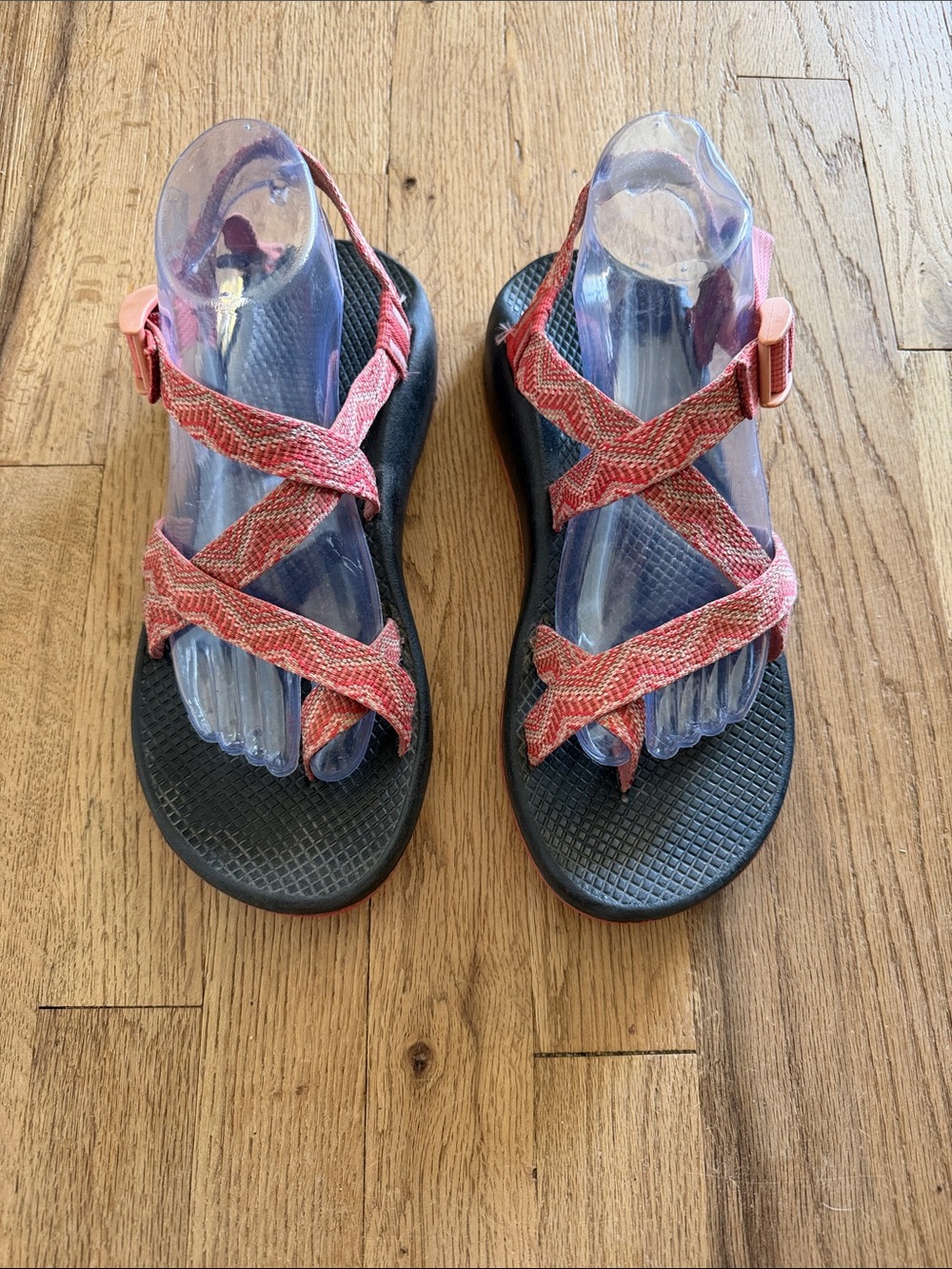 Chaco Z/2 Classic Women’s Athletic Sandals Strappy Toe Loop Hiking Shoes 10